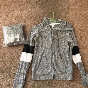 Vs light weight sweatshirts